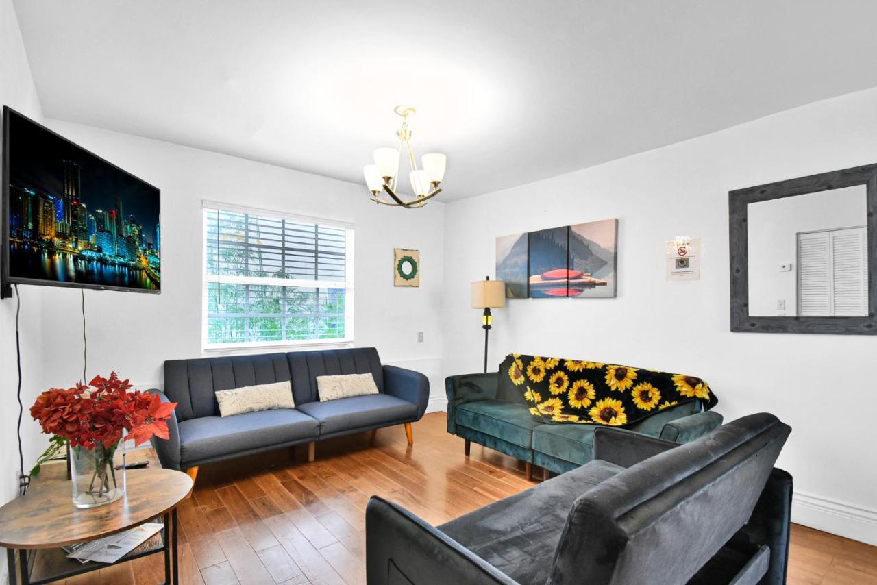 Sunflower Boutique Hotel Apartments Маями Бийч Екстериор снимка